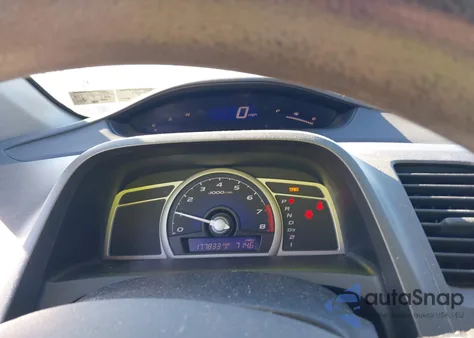 2010 Honda Civic Ex z USA, uszkodzony, nr VIN 2HGFG1B82AH511531